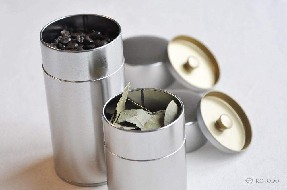 Kotodo Takahashi Seisakusho tea caddy dough cans flat cans 200g Japan Import 